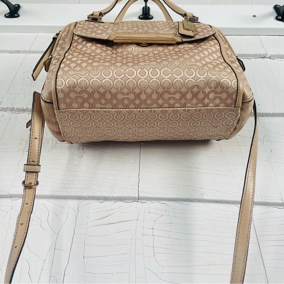 Coach Madison Georgie OP Art Convertible Satchel - Picture 6 of 12